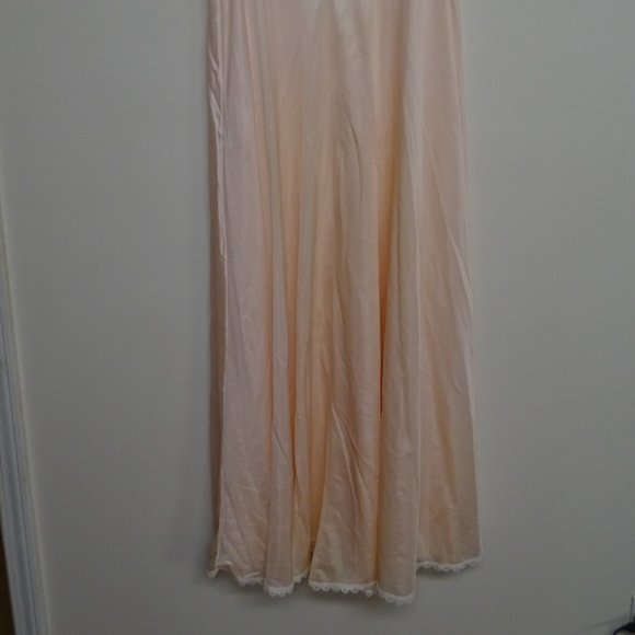 Vintage Intime of California Nightgown Pink Size P - Picture 2 of 8